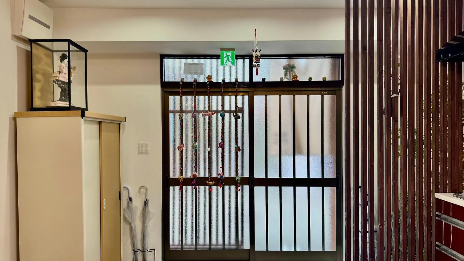 Modern And Traditional Fusion Villa In Umeda 3-Min Walk To Subway Ideal For Families And Groups Osaka