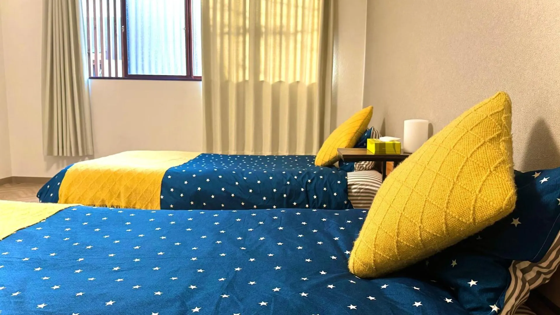 Modern And Traditional Fusion Villa In Umeda 3-Min Walk To Subway Ideal For Families And Groups Osaka